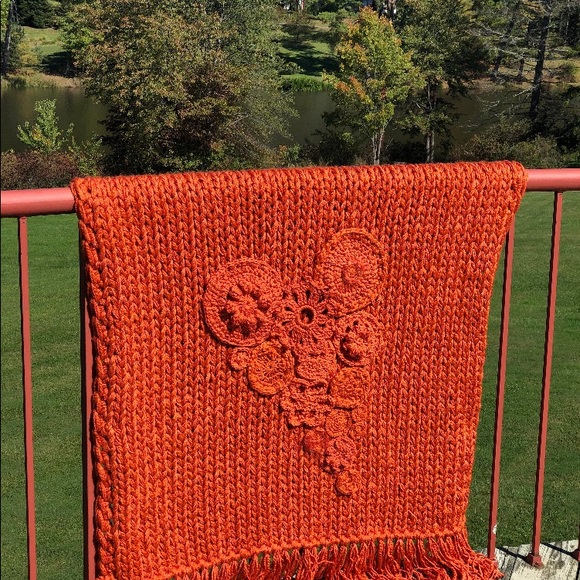 One of a kind Hand knitted Orange Chunky Throw - Picture 5 of 9